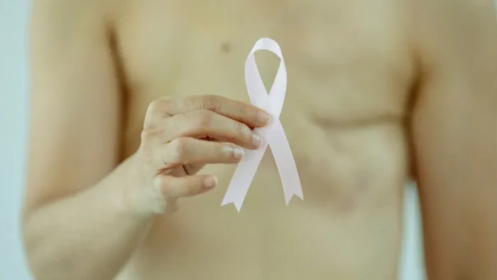 İmplant + Latissimus Dorsi Kas Flebi ile Rekonstrüksiyon